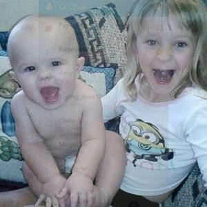 Meet your Posher, Kayla